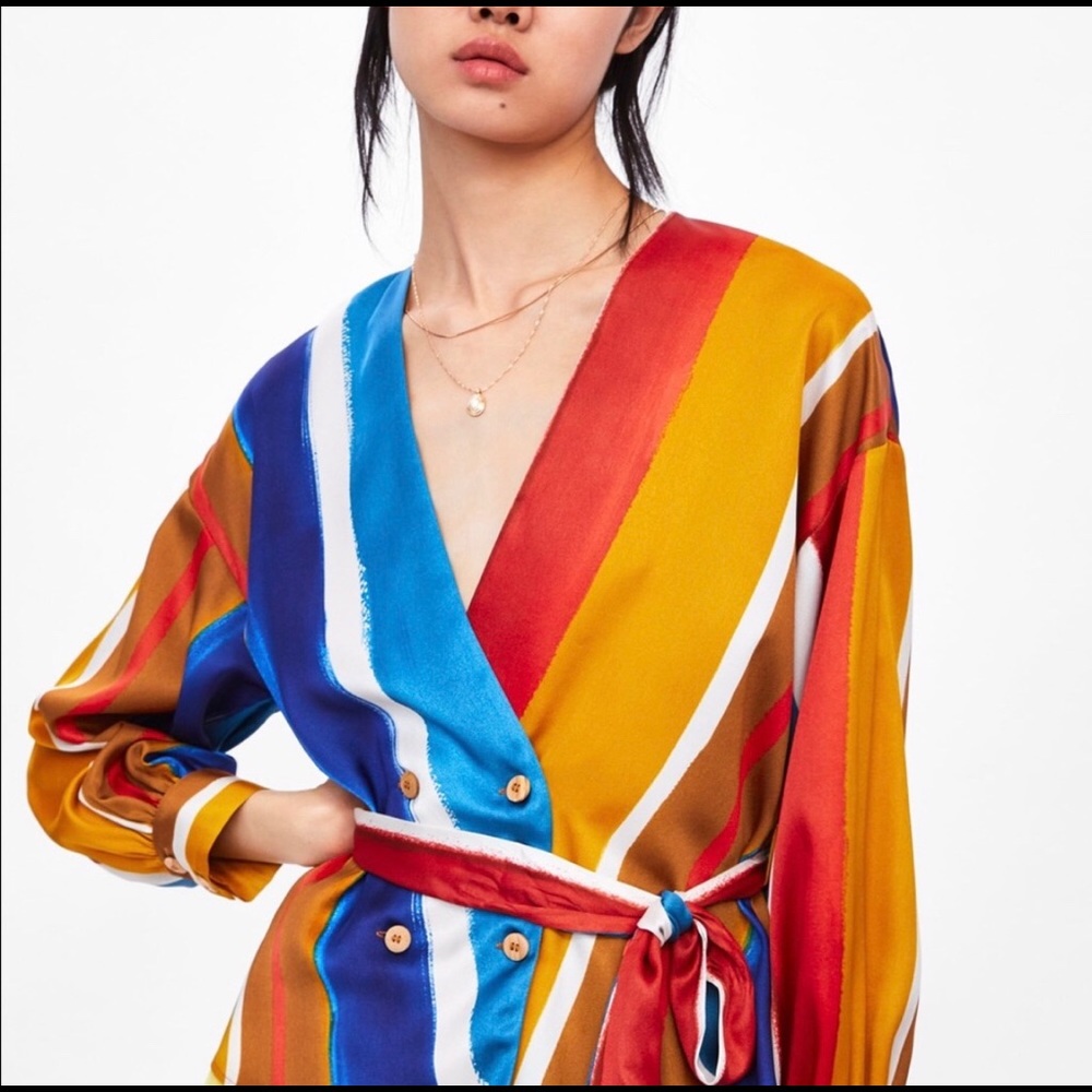 COPY - ❤️NWT-Zara rainbow striped blouse